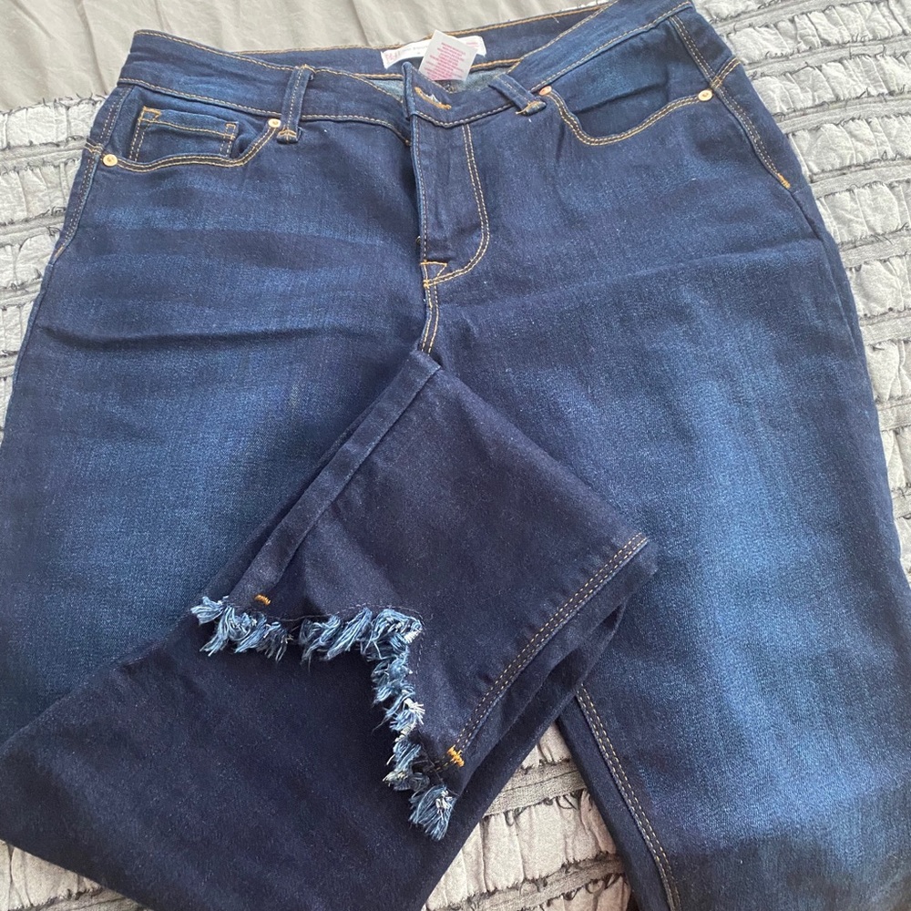 Jeans - Picture 2 of 2